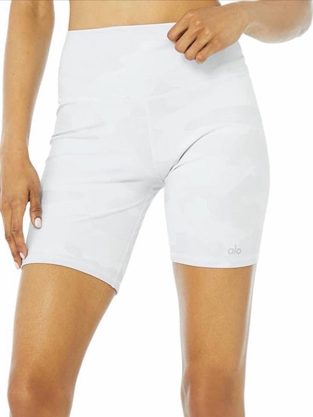 ALO Yoga High-Waist White Biker Shorts - Picture 1 of 4